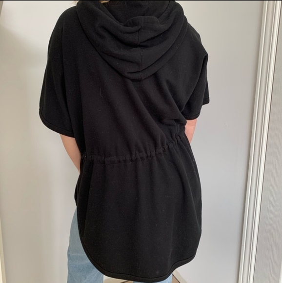🖤SOLD🖤Aritzia t-shirt sweater - Picture 9 of 10